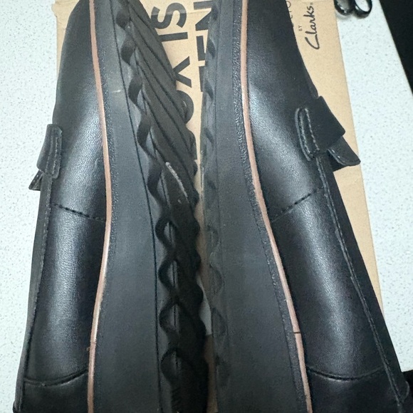 Clarks Black Leather Loafers for Women - Picture 7 of 7